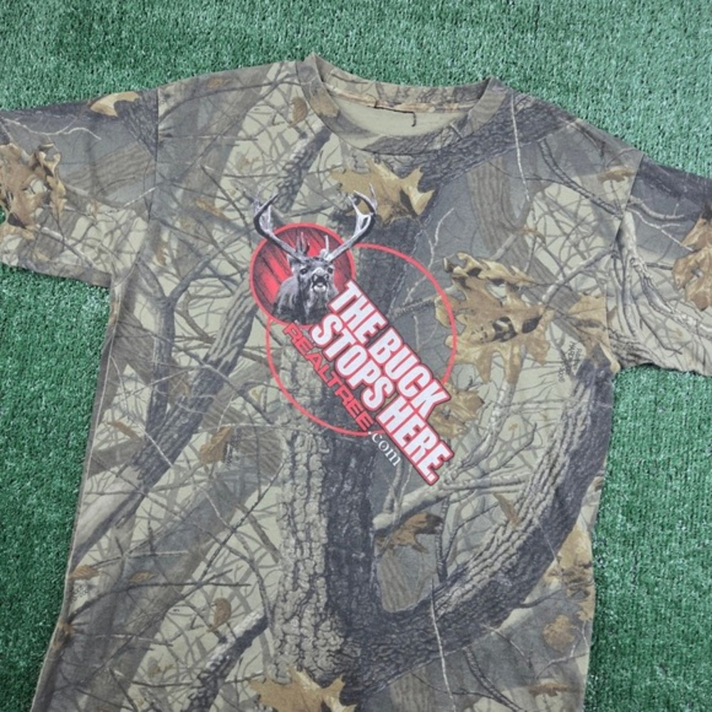 Realtree Hardwoods Camo T-Shirt Mens Buck Stops Here Hunting Deer Graphic Tee